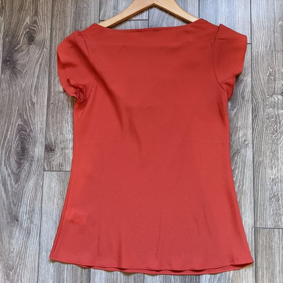 EUC Petite (PXXS) - BANANA REPUBLIC Petal Sleeve Cowl Neck SS Top - Picture 2 of 5